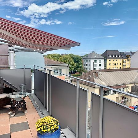 Schoene Dachgeschoss-Maisonette Wohnung Munich Exterior photo